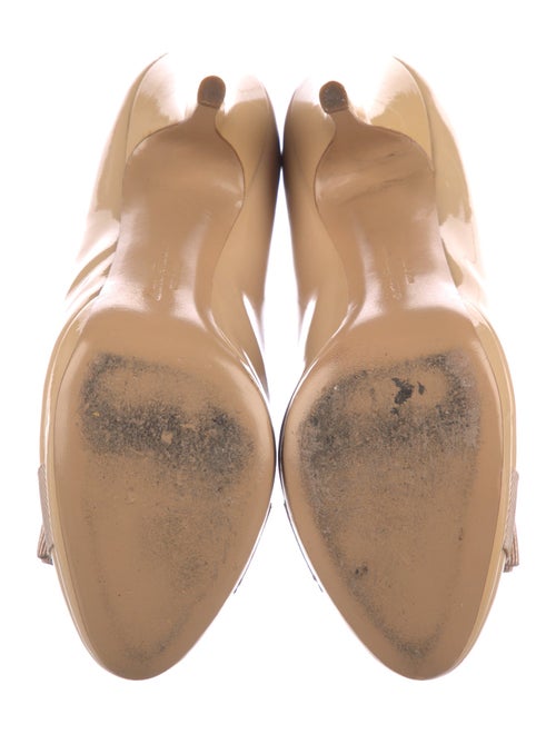 Salvatore Ferragamo Vara Bow Accent Patent Leather Pumps