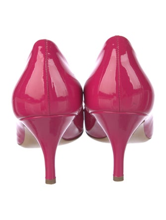 Salvatore Ferragamo Vara Bow Accent Patent Leather Pumps