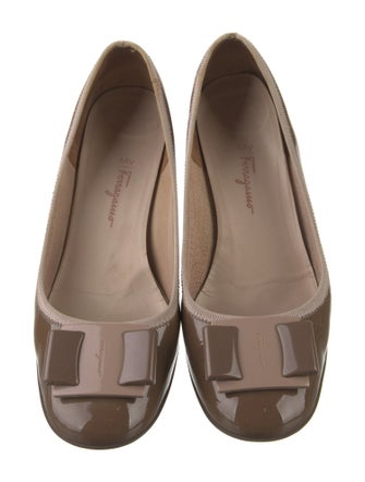 Salvatore Ferragamo Vara Bow Accent Patent Leather Flats
