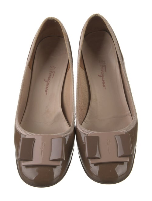 Salvatore Ferragamo Vara Bow Accent Patent Leather Flats