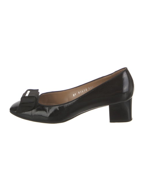 Salvatore Ferragamo Vara Bow Accent Patent Leather Pumps