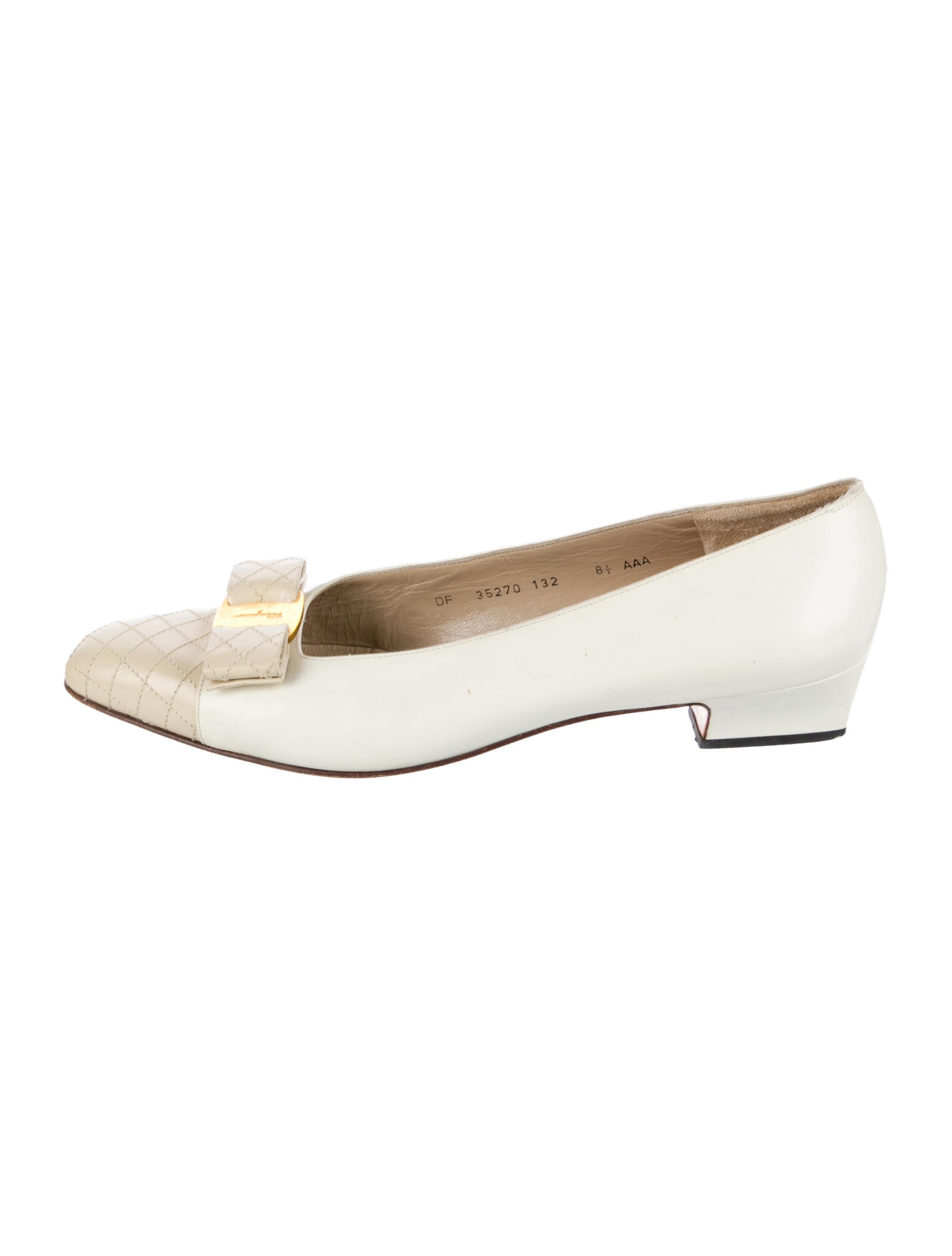 Salvatore Ferragamo Vara Bow Accent Leather Mules