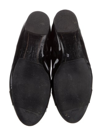 Salvatore Ferragamo Vara Bow Accent Patent Leather Ballet Flats