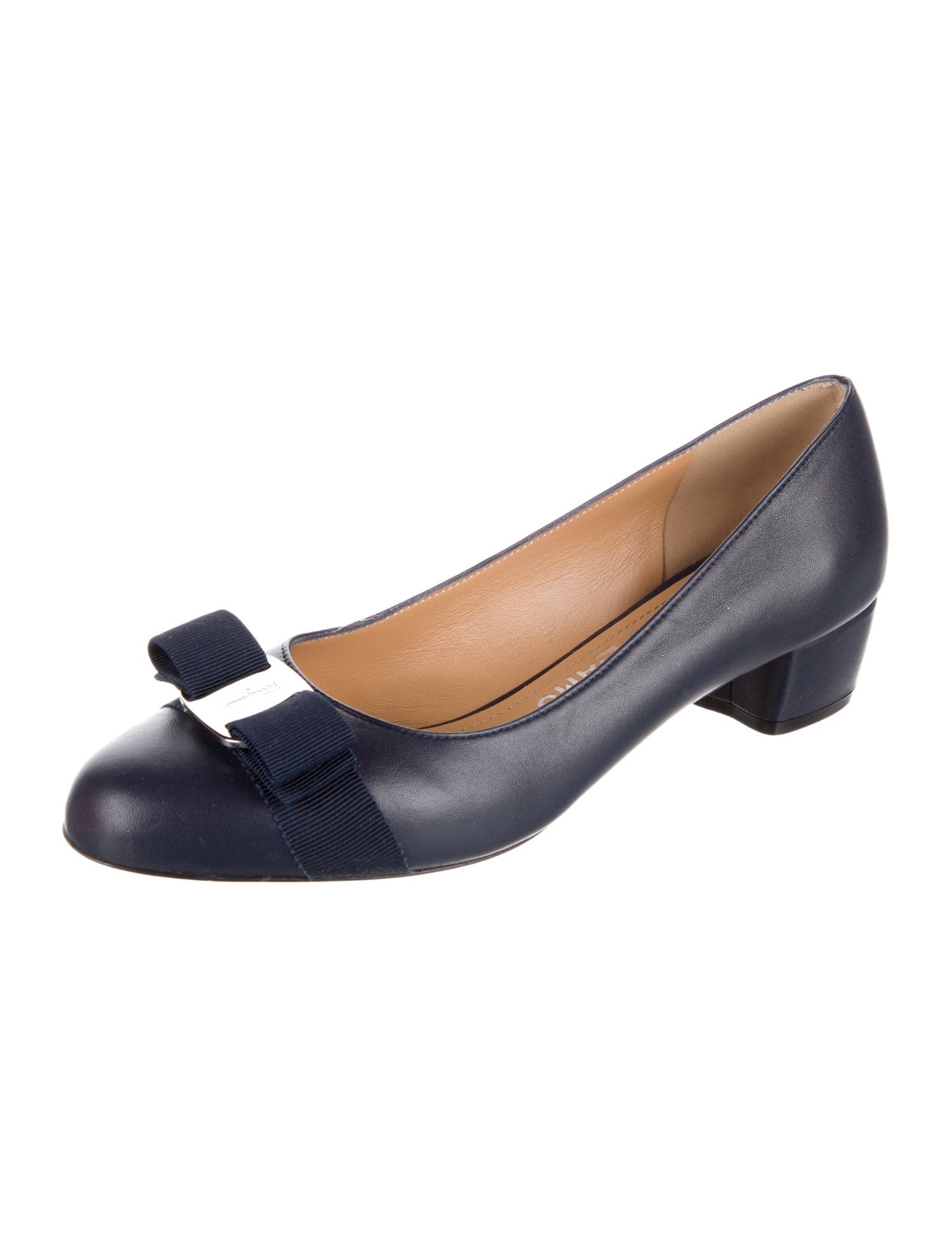 Salvatore Ferragamo Vara Bow Accent Leather Pumps
