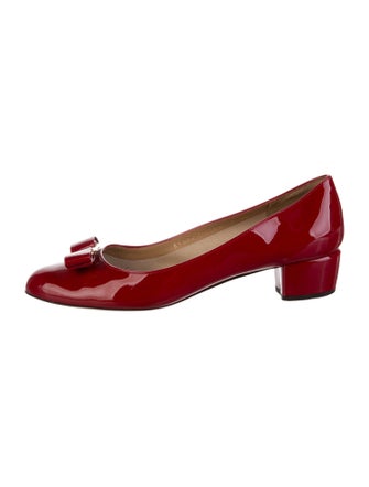 Salvatore Ferragamo Vara Bow Accent Patent Leather Pumps