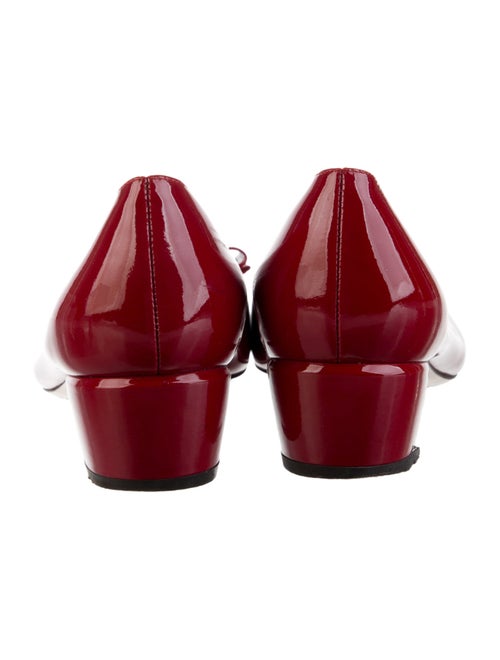 Salvatore Ferragamo Vara Bow Accent Patent Leather Pumps
