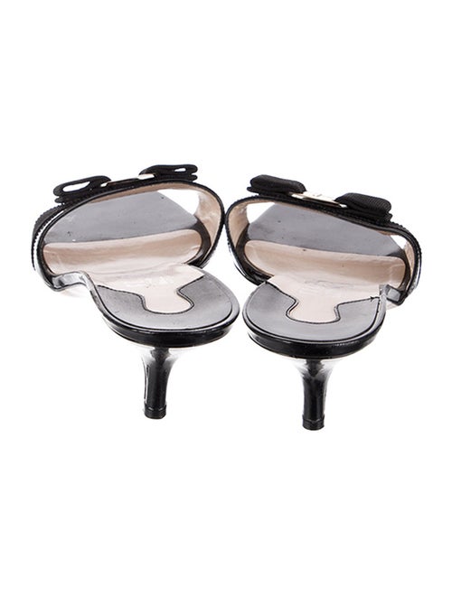 Salvatore Ferragamo Vara Bow Accent Patent Leather Slides