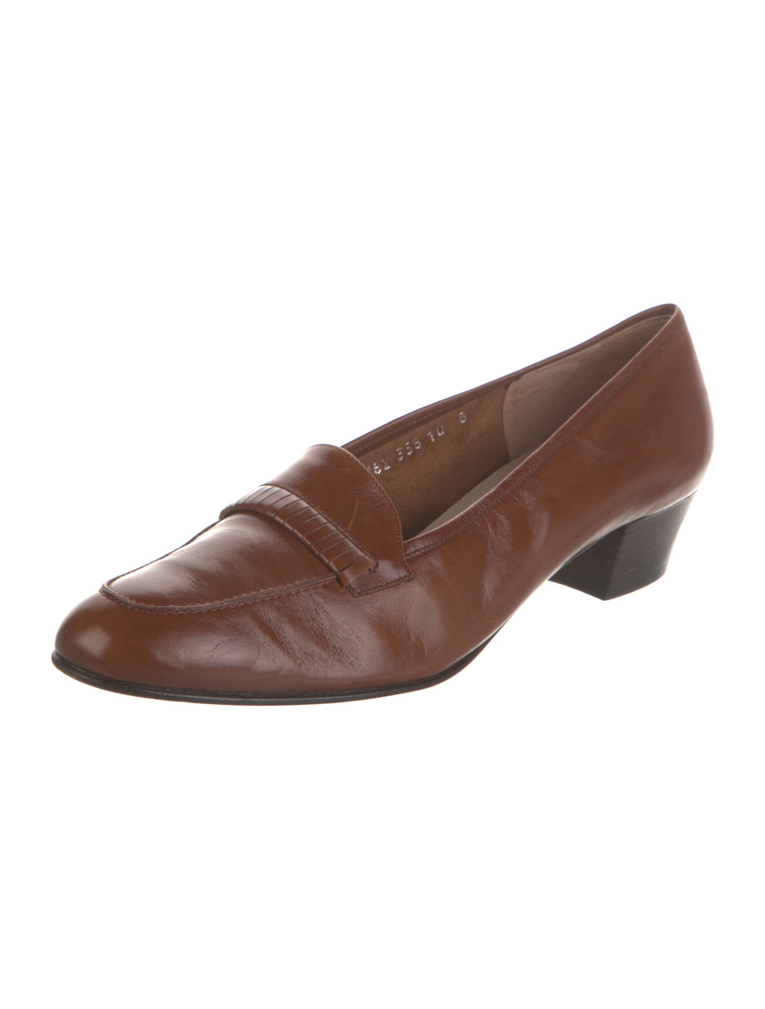 Salvatore Ferragamo Vara Bow Accent Leather Pumps