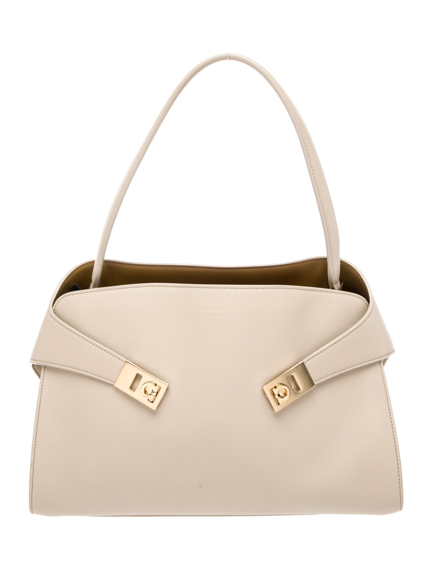 Salvatore Ferragamo Leather Ferragamo Soft Medium