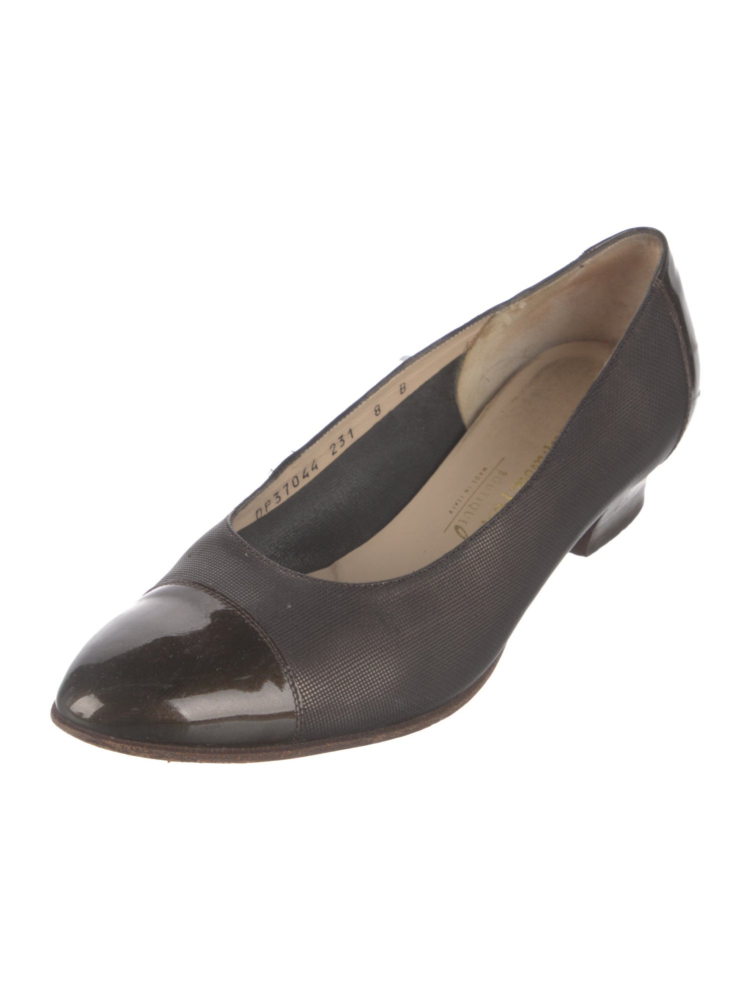Salvatore Ferragamo Leather Pumps