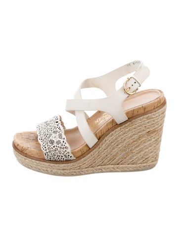 Pre-owned Ferragamo Leather Lasercut Accents Espadrilles In White