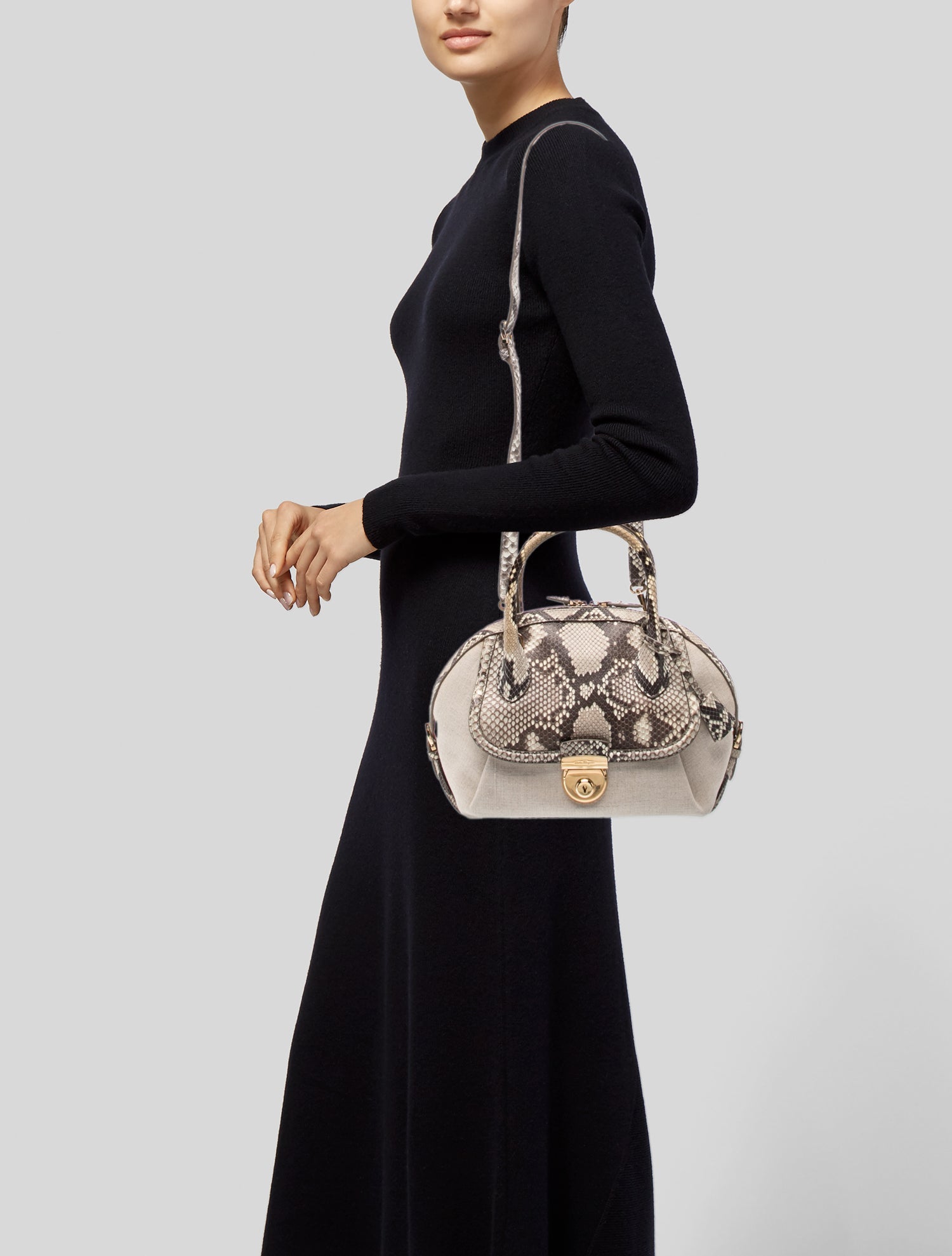 Salvatore Ferragamo Leather Trimmed Raffia Handle Bag - Brown