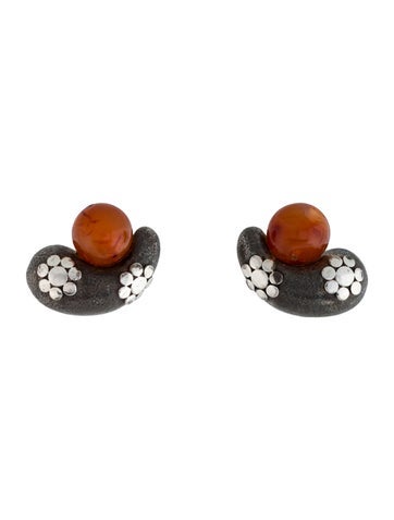 Sorab & Roshi Earclip 18K Carnelian Cashew Earrings
