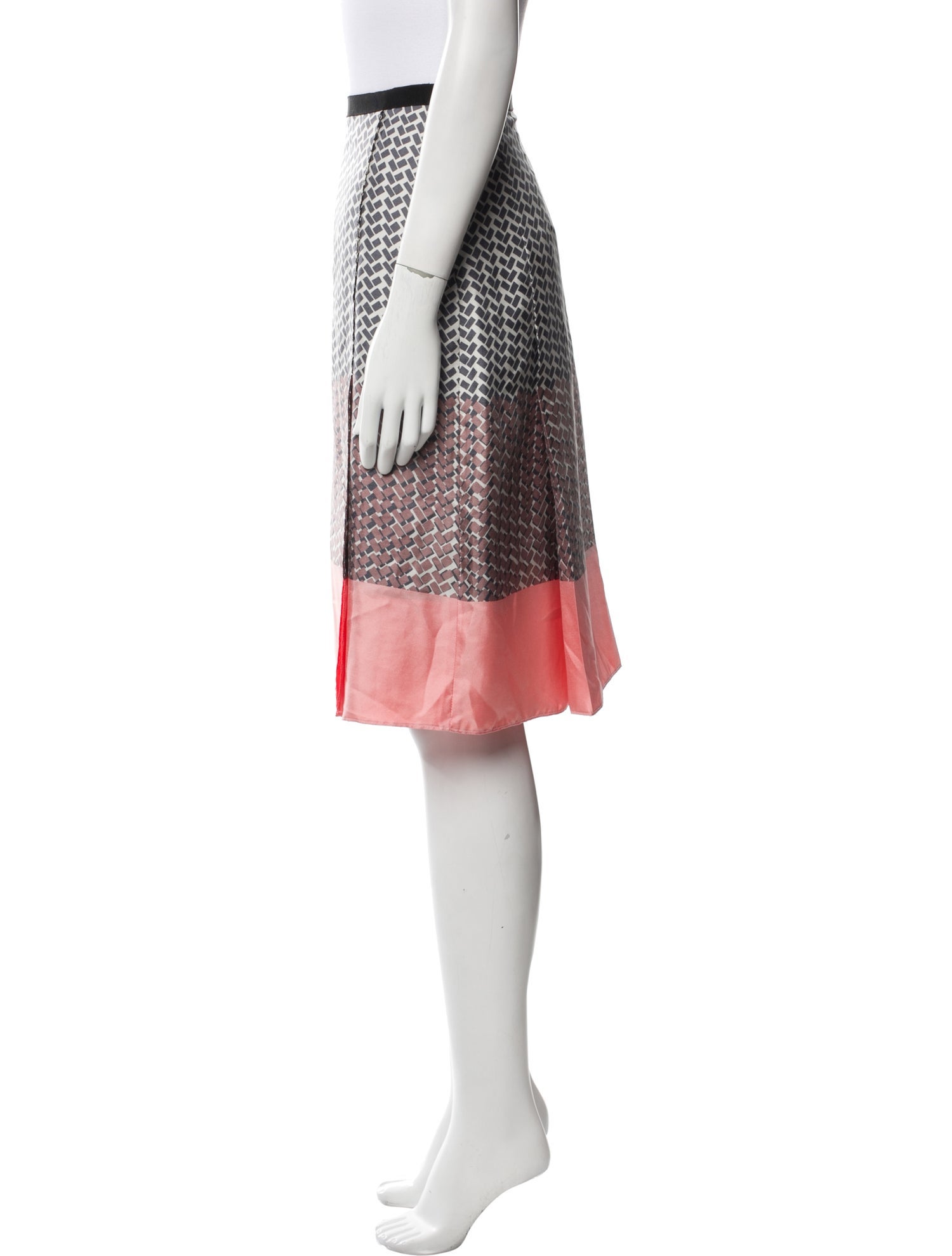 Schumacher Silk Knee-Length Skirt