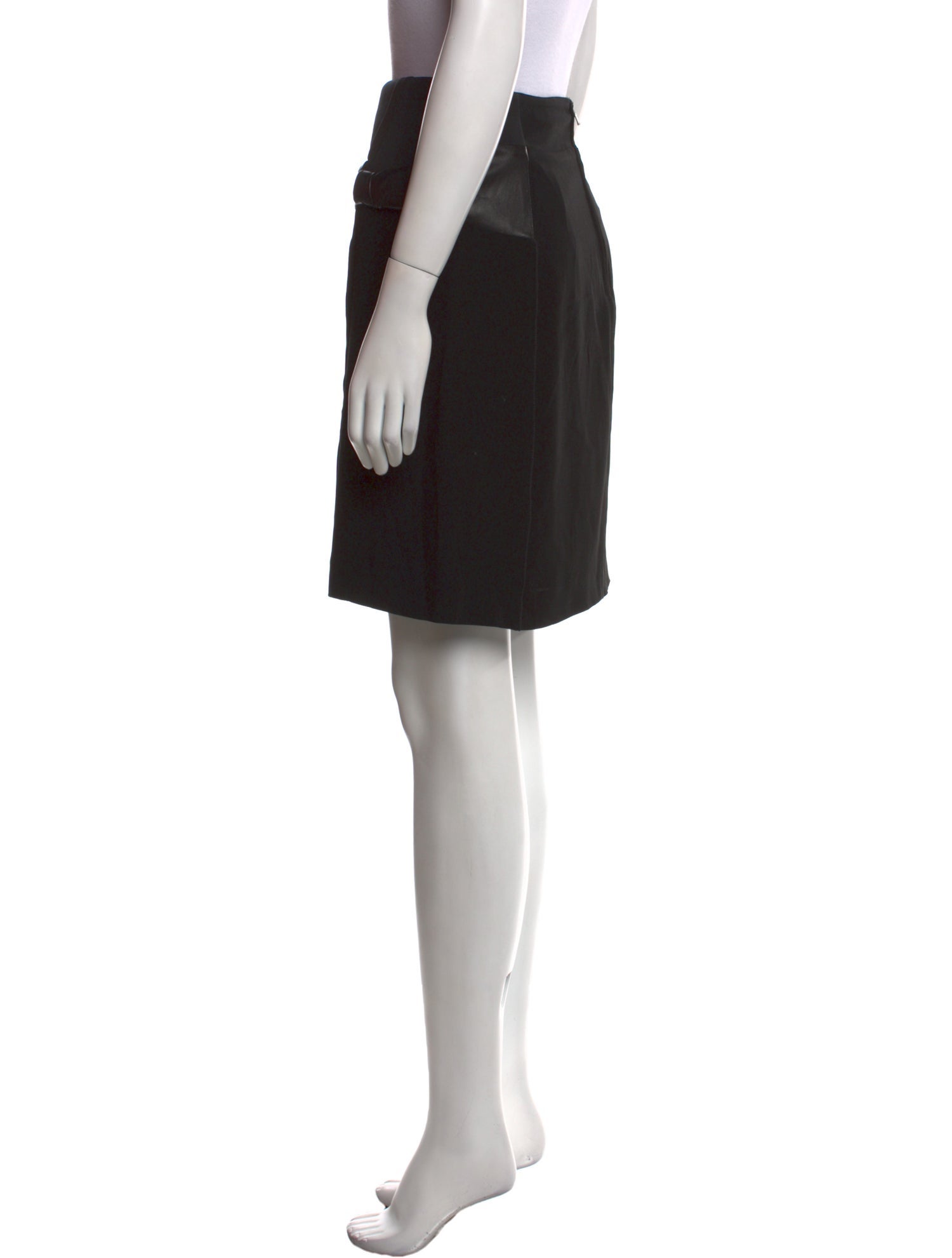 Schumacher Lamb Leather Knee-Length Skirt