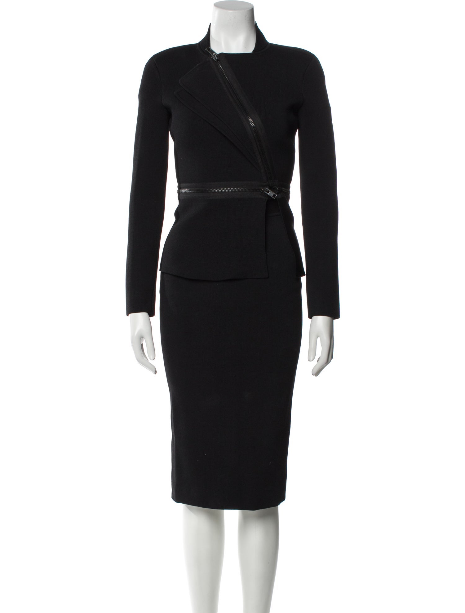Scanlan Theodore Keyhole Accent Skirt Suit