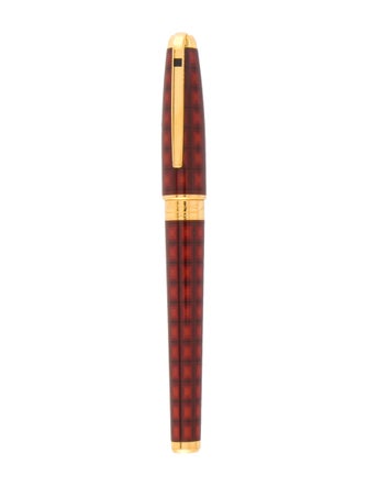S.T. Dupont Fidelio Guilloche Fountain Pen