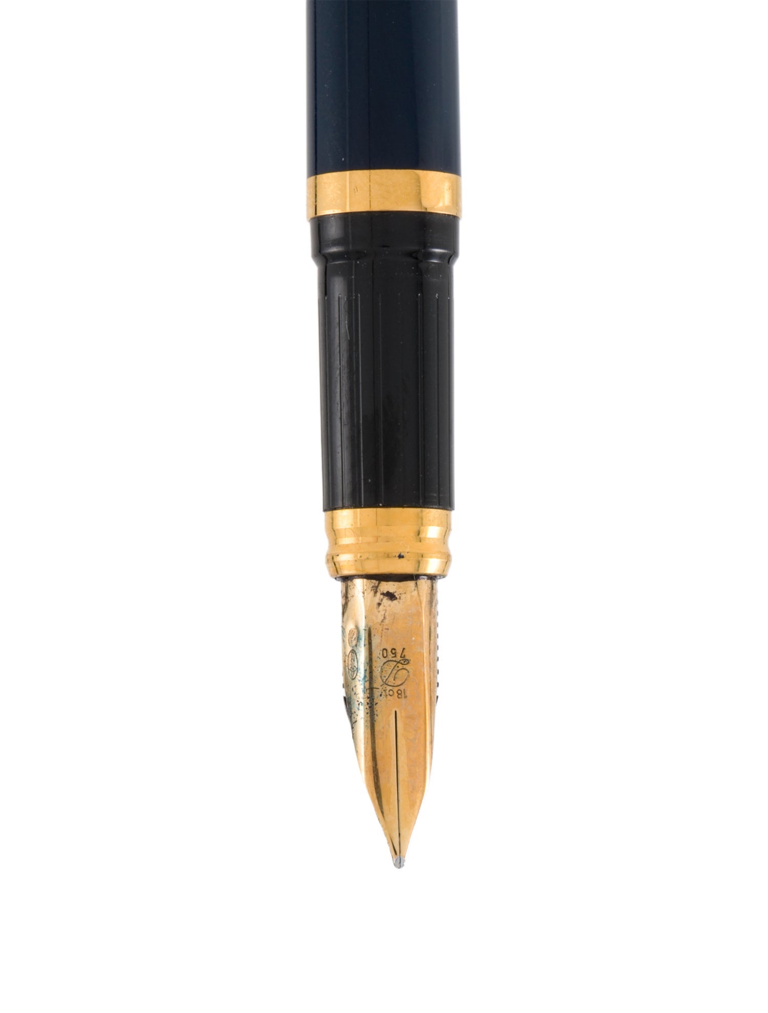 S.T. Dupont Classique Fountain Pen