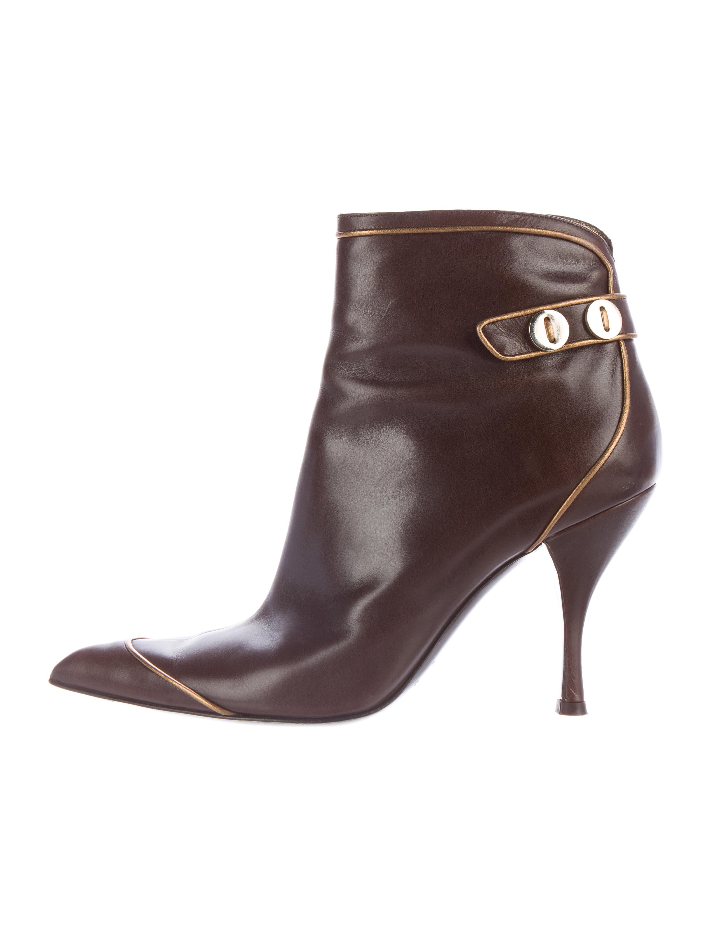 Pointed leather shoes Free shipping and returns on Women's Pointy Toe Pump Heels at tokosepatu.ga