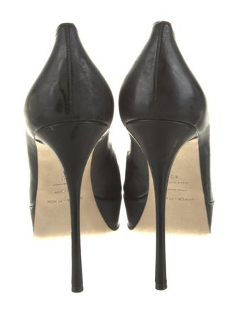 Sergio Rossi Leather Pumps