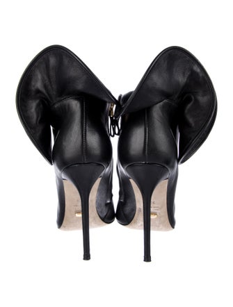 Sergio Rossi Leather Ruffle Embellishment Lace-Up Boots