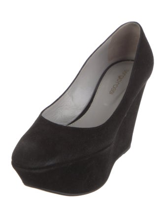 Sergio Rossi Suede Pumps