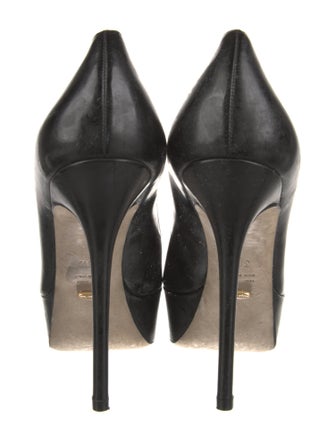 Sergio Rossi Leather Pumps