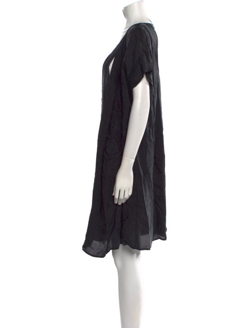 Seraphin V-Neck Knee-Length Dress