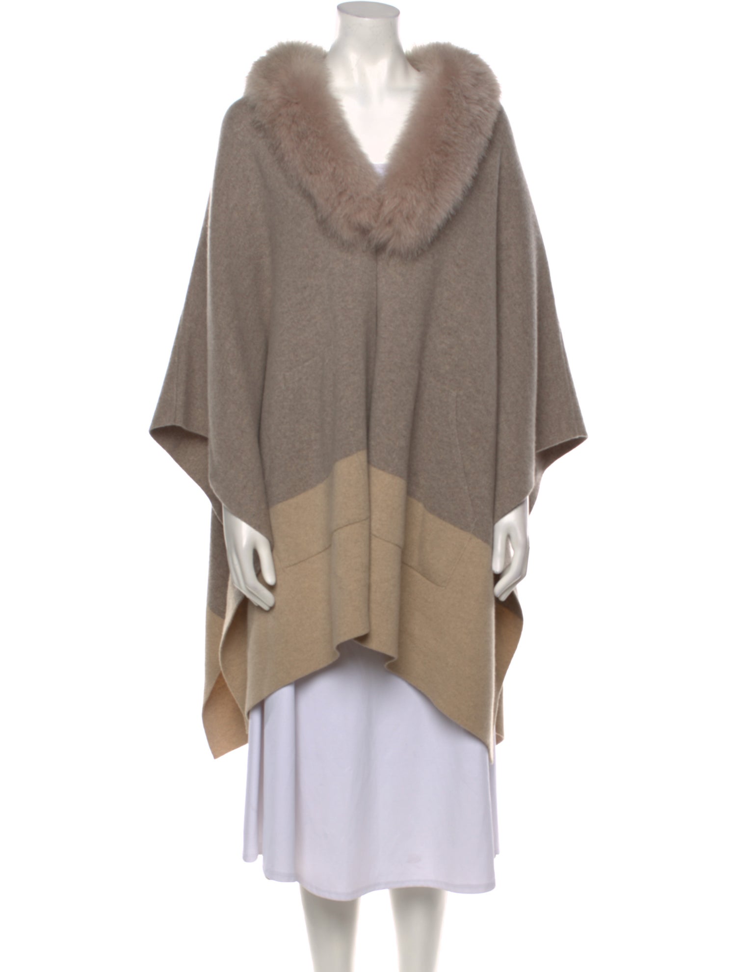 Sofia Cashmere Cashmere V-Neck Sweater