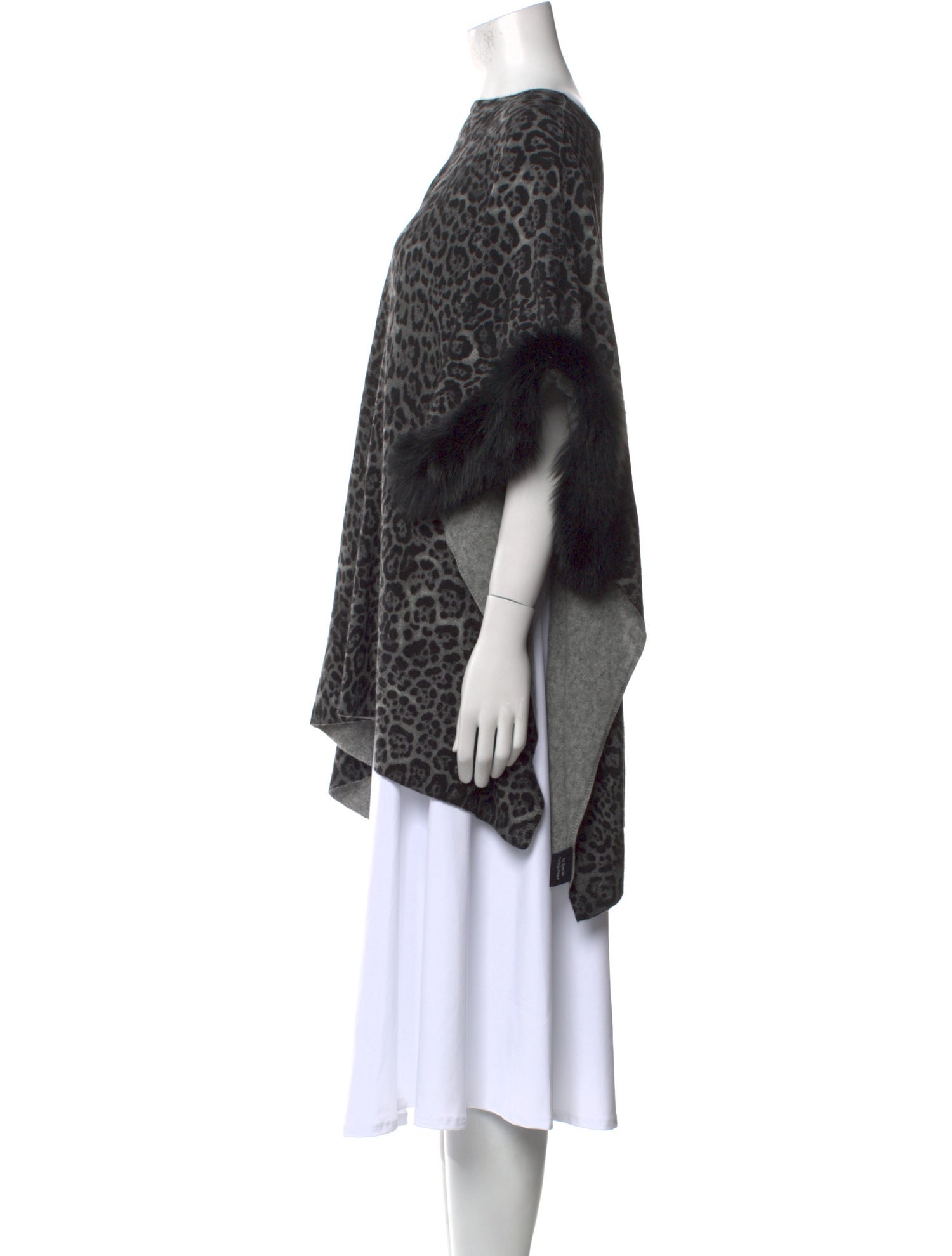 Sofia Cashmere Wool Bateau Neckline Sweater