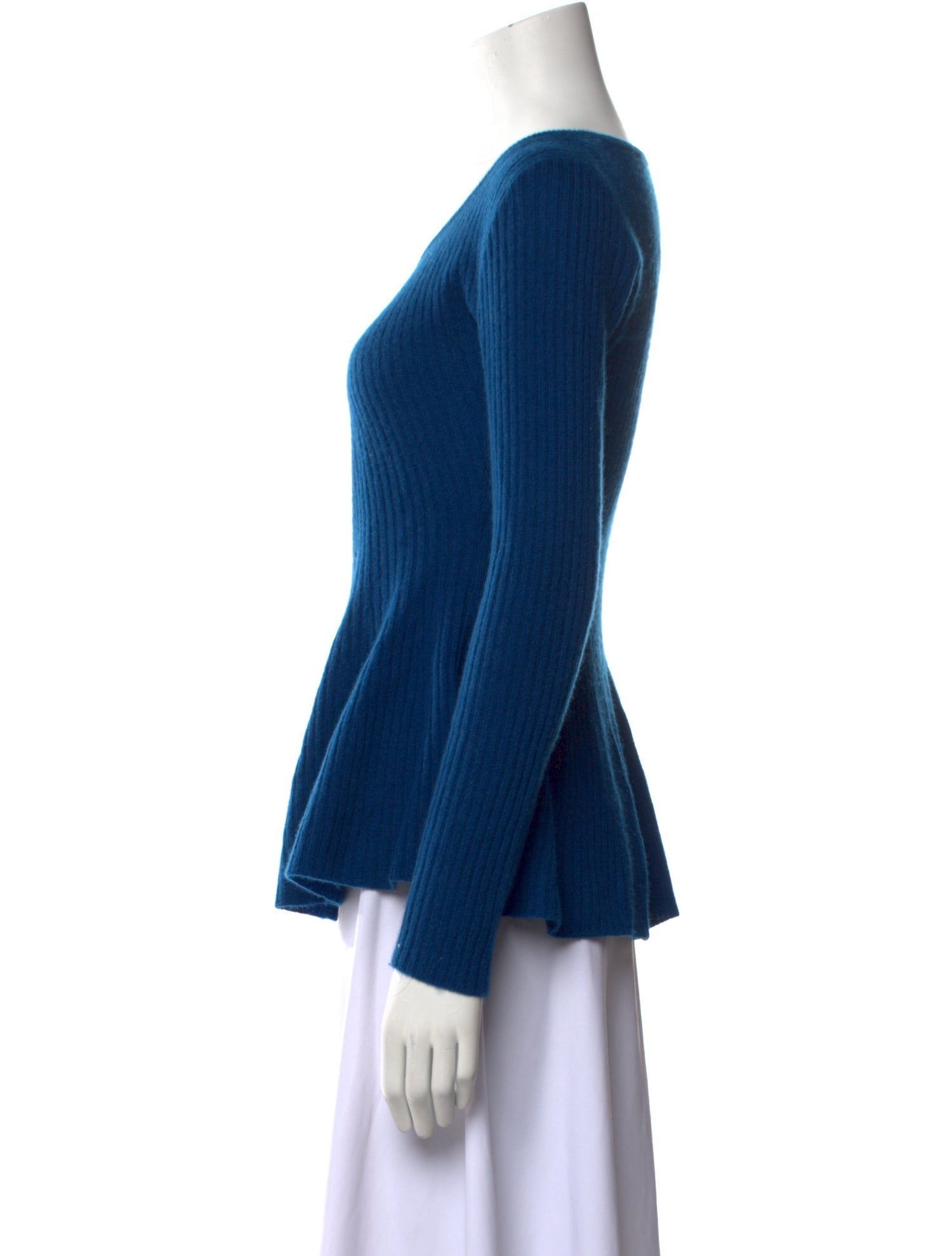 Sofia Cashmere Cashmere Scoop Neck Sweater