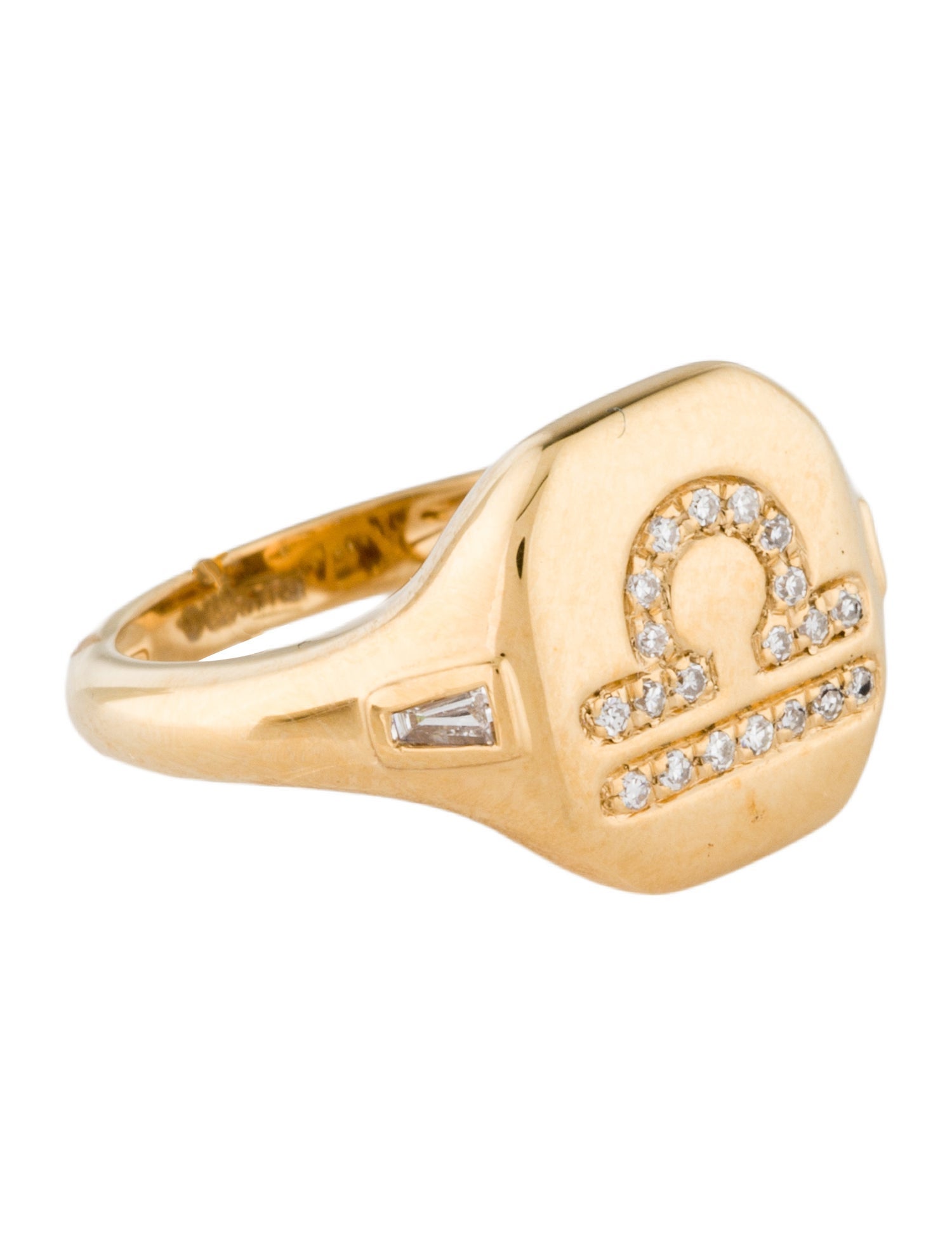 SHAY 18K Diamond Zodiac Libra Signet Ring