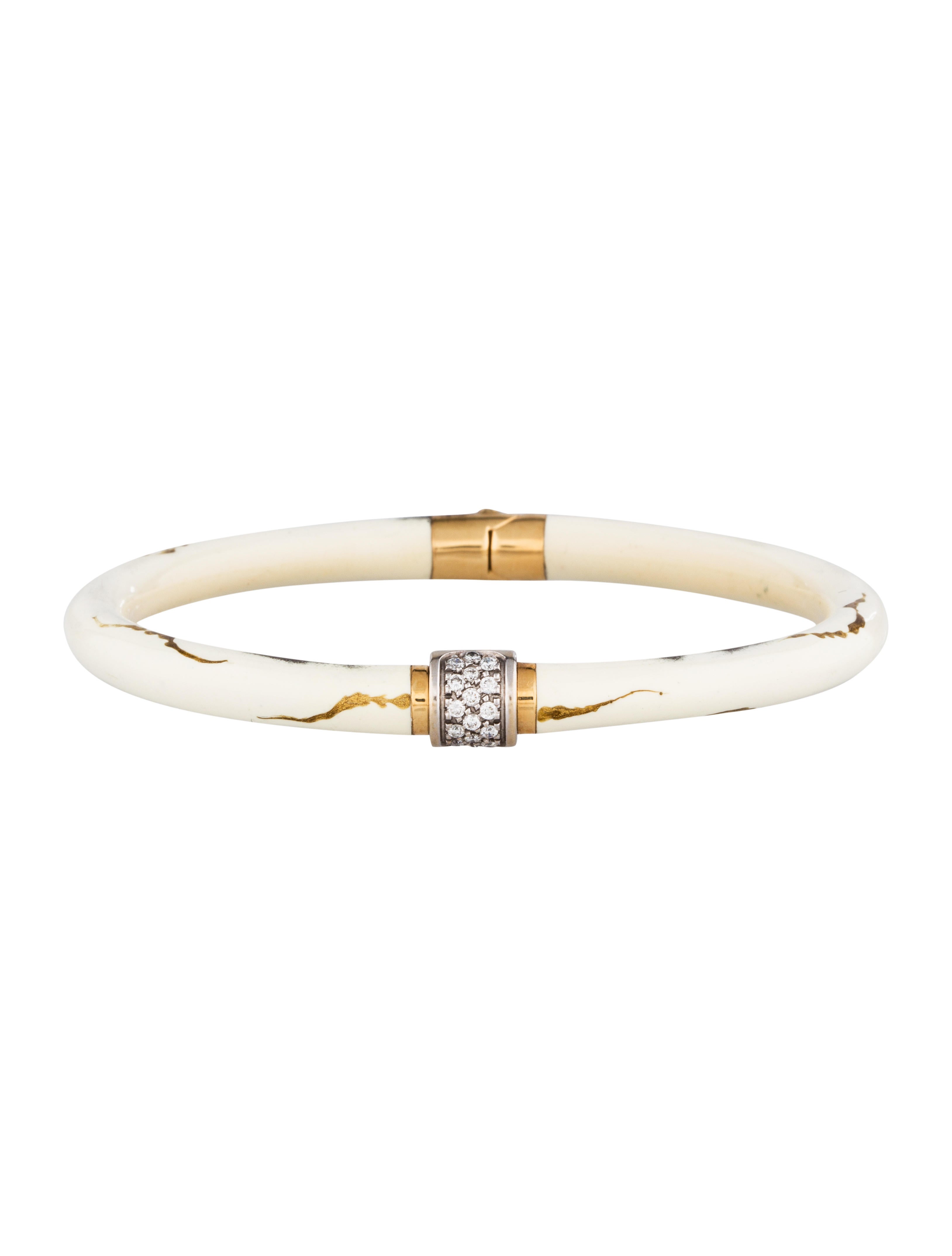 Soho Hinged Enamel Diamond Bracelet White, 18K Yellow Gold SHO20057