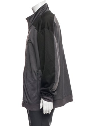 Sinclair Windbreaker