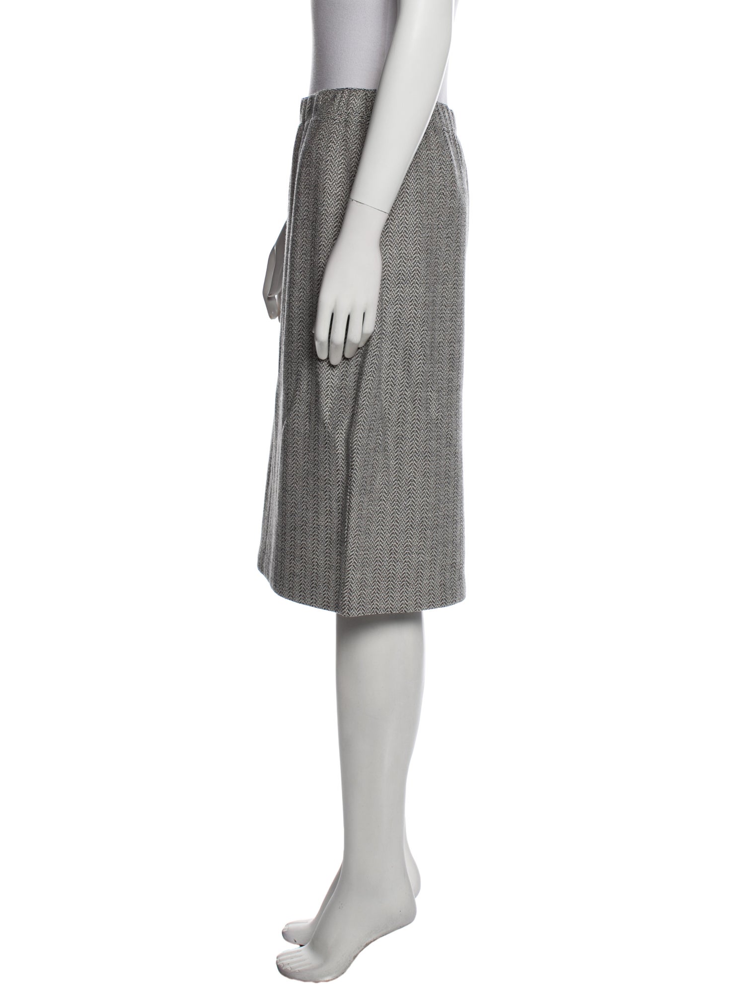 St. John Collection Tweed Pattern Knee-Length Skirt