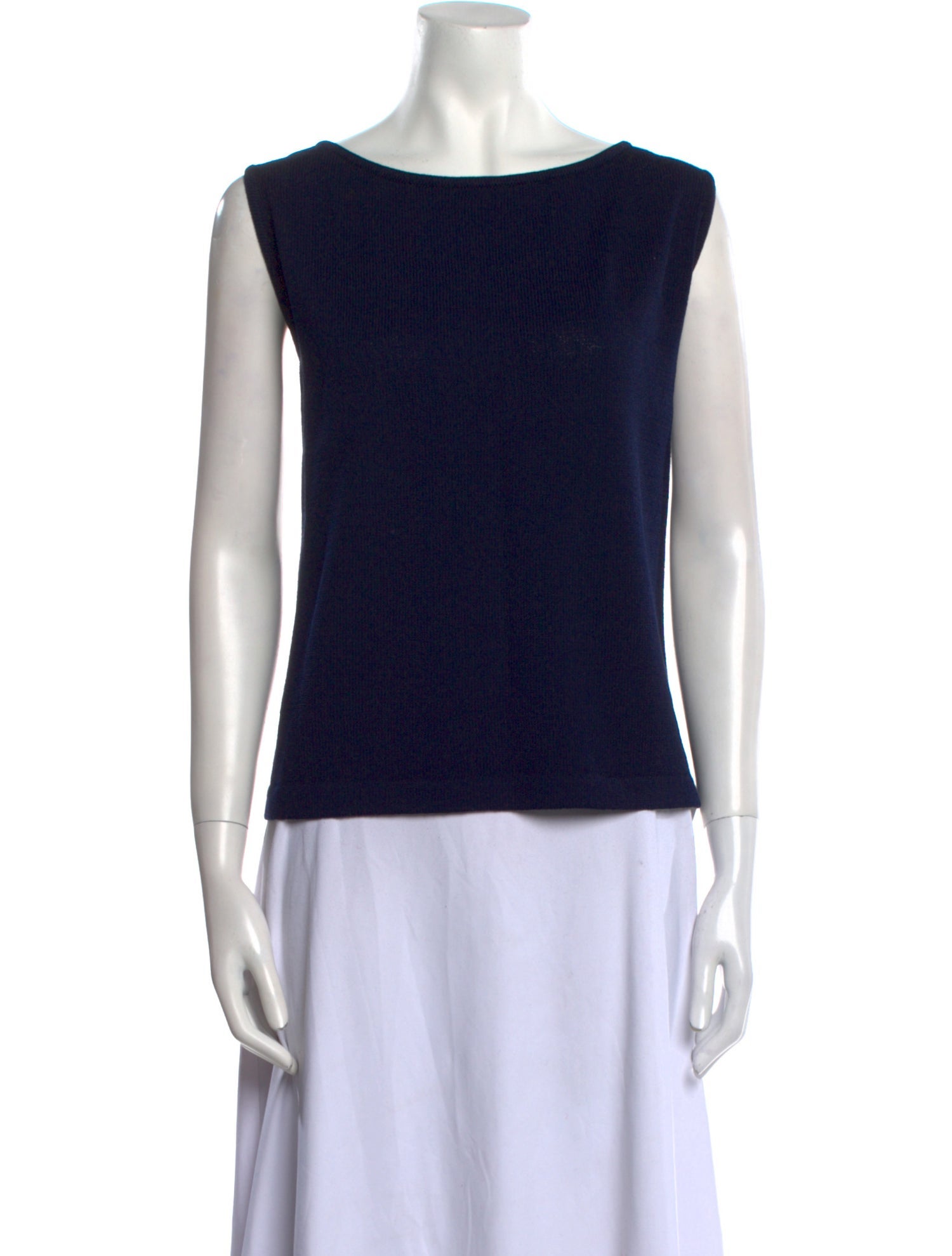 St. John Collection Bateau Neckline Sleeveless Top