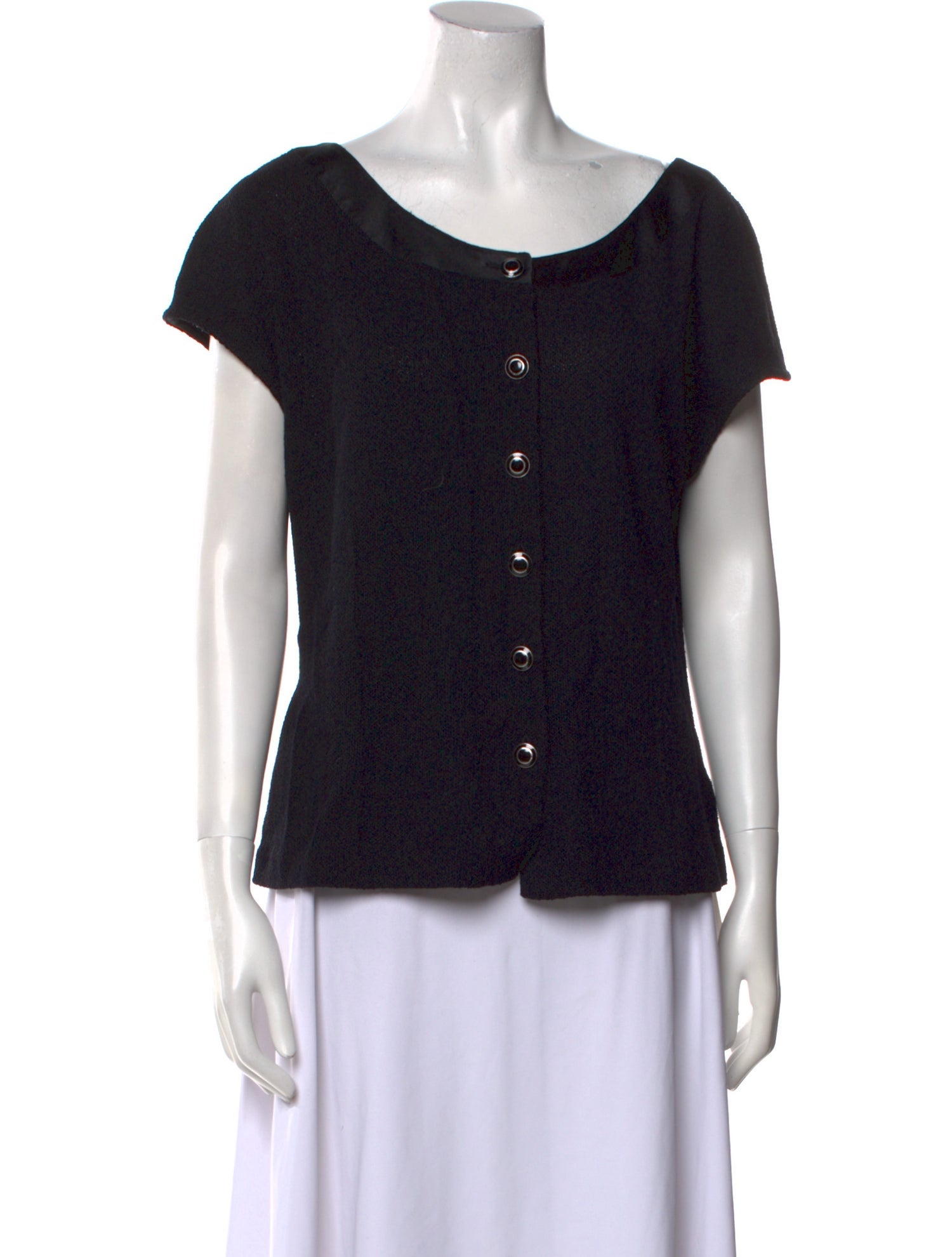 St. John Collection Scoop Neck Short Sleeve Button-Up Top