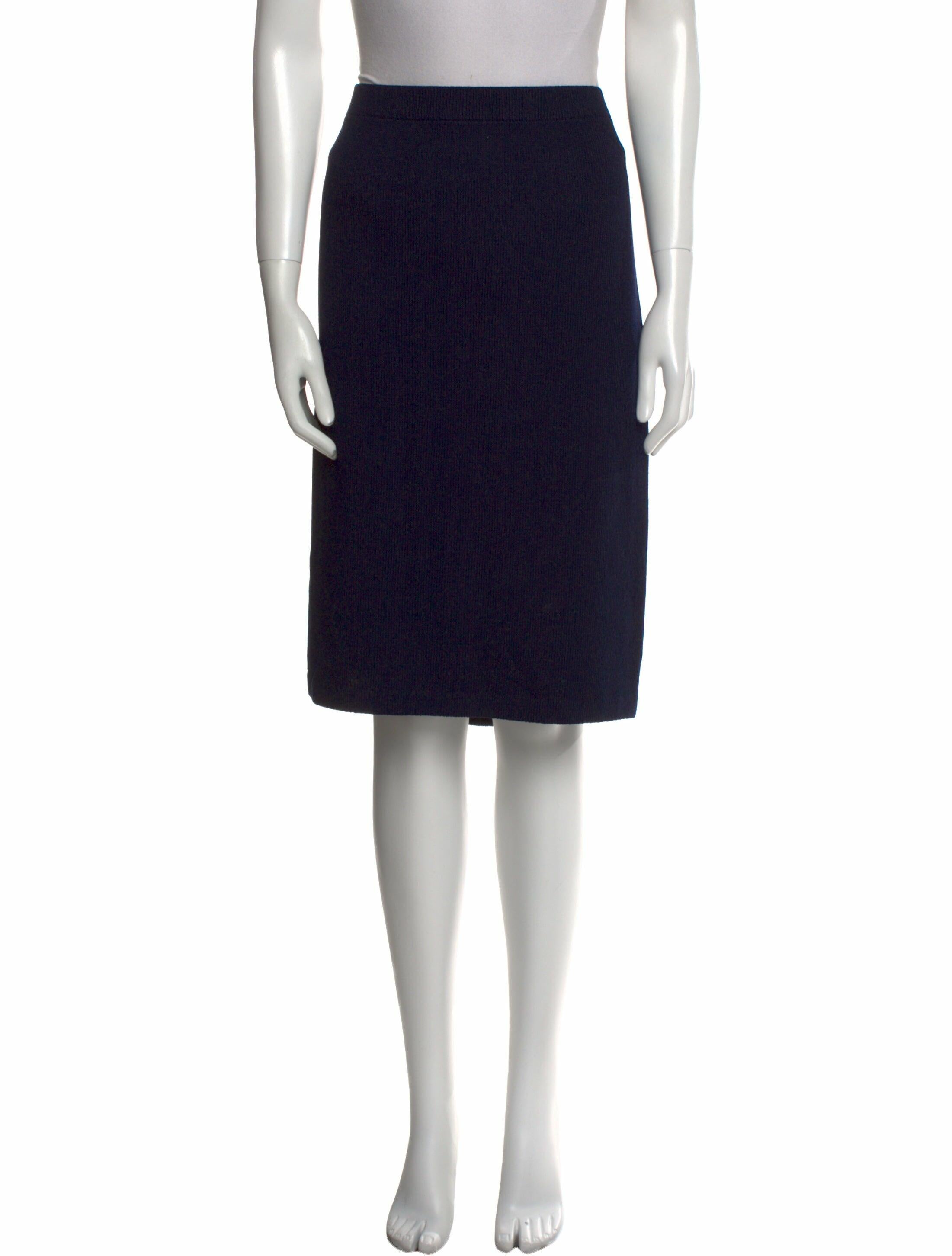 St. John Collection Wool Knee-Length Skirt