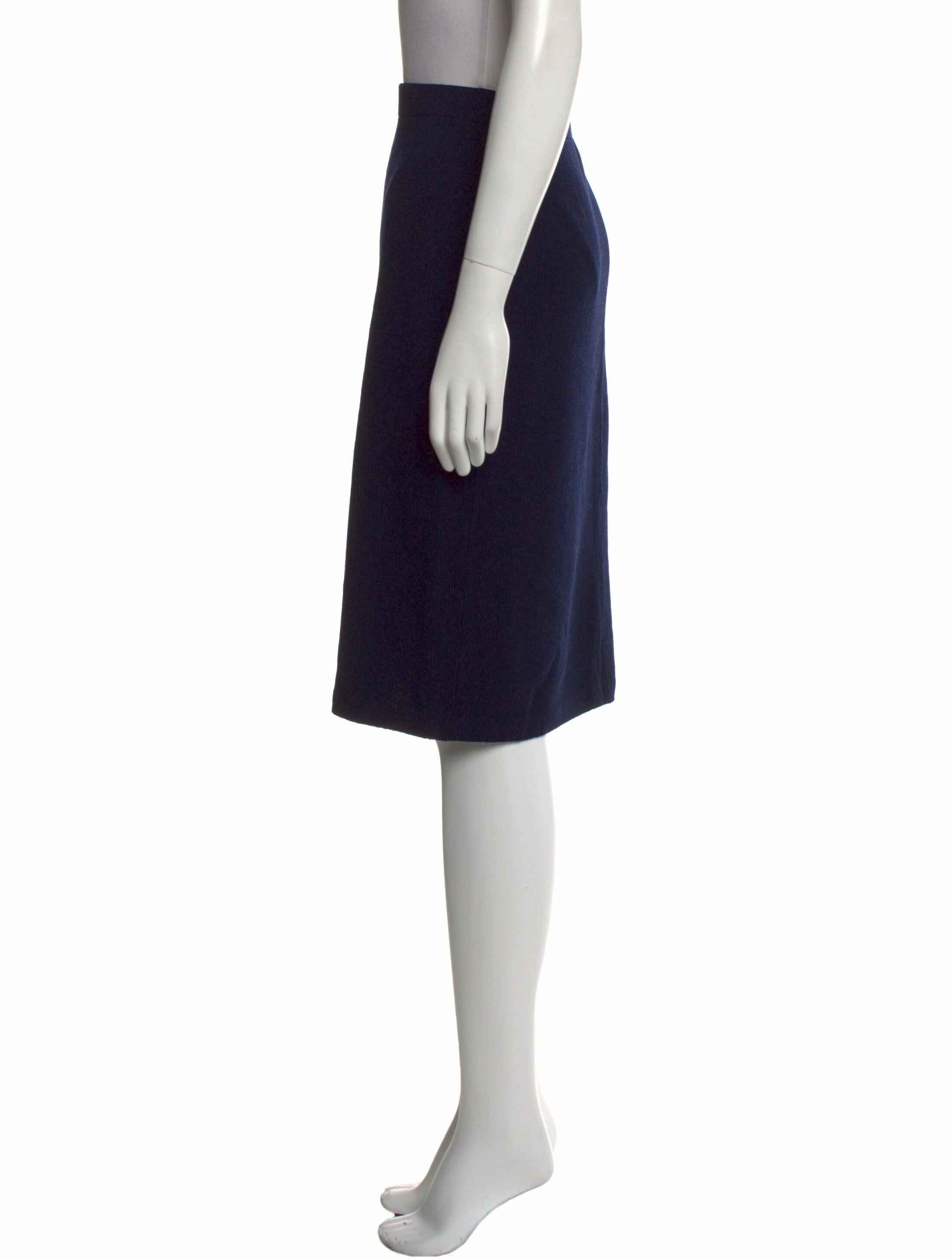 St. John Collection Wool Knee-Length Skirt