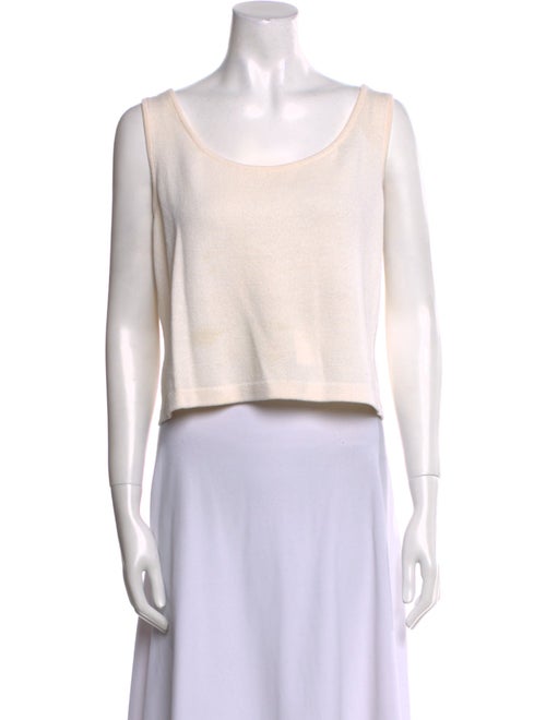 St. John Collection Scoop Neck Sleeveless Crop Top