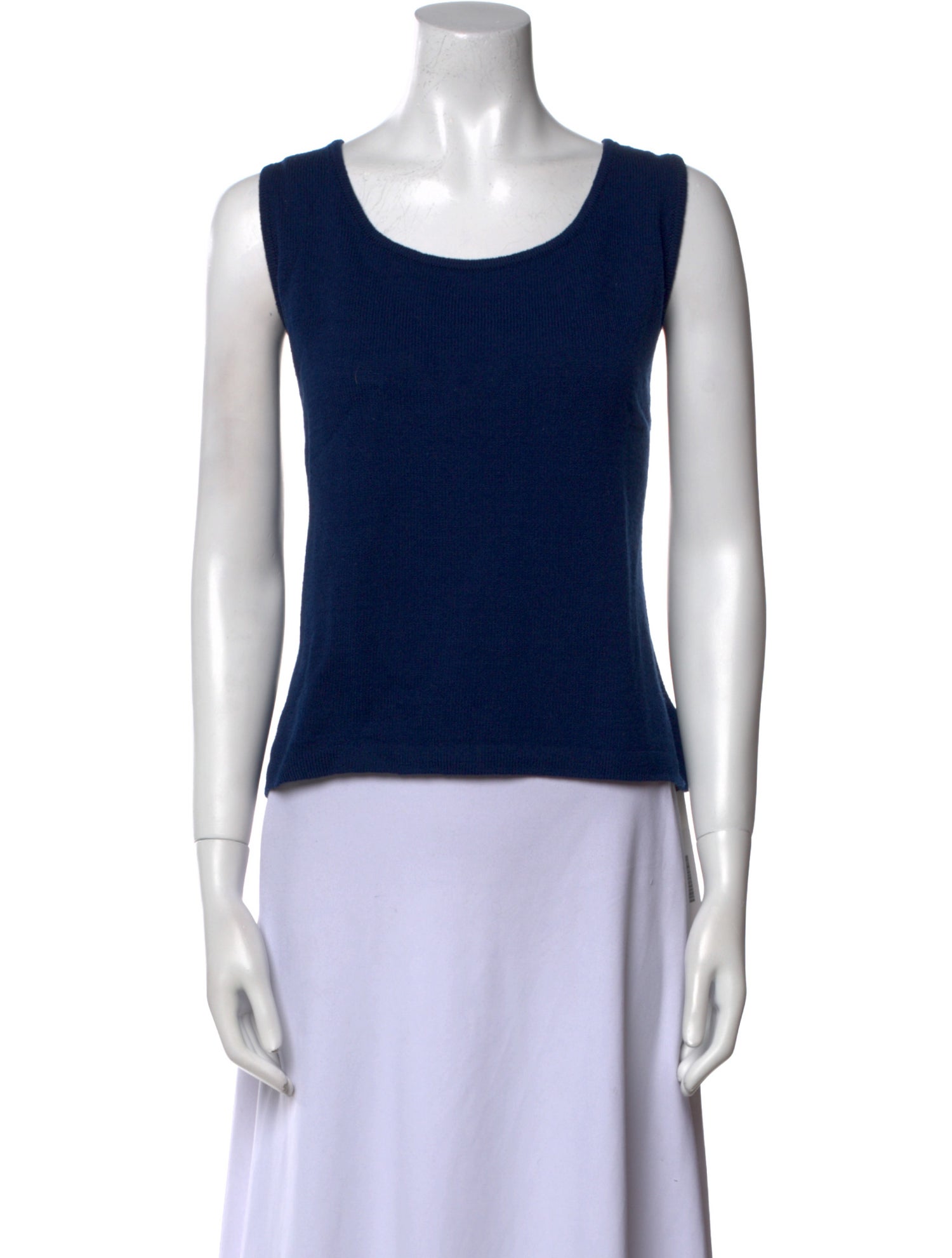 St. John Collection Wool Scoop Neck Top