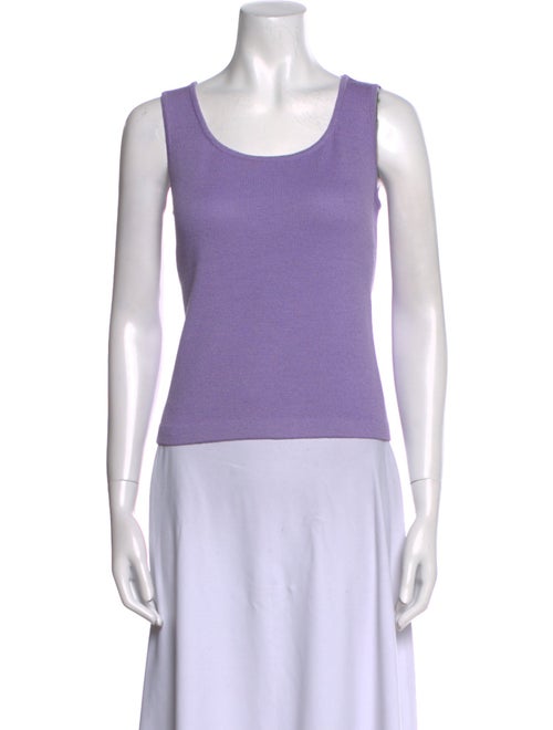 St. John Collection Scoop Neck Sleeveless Top