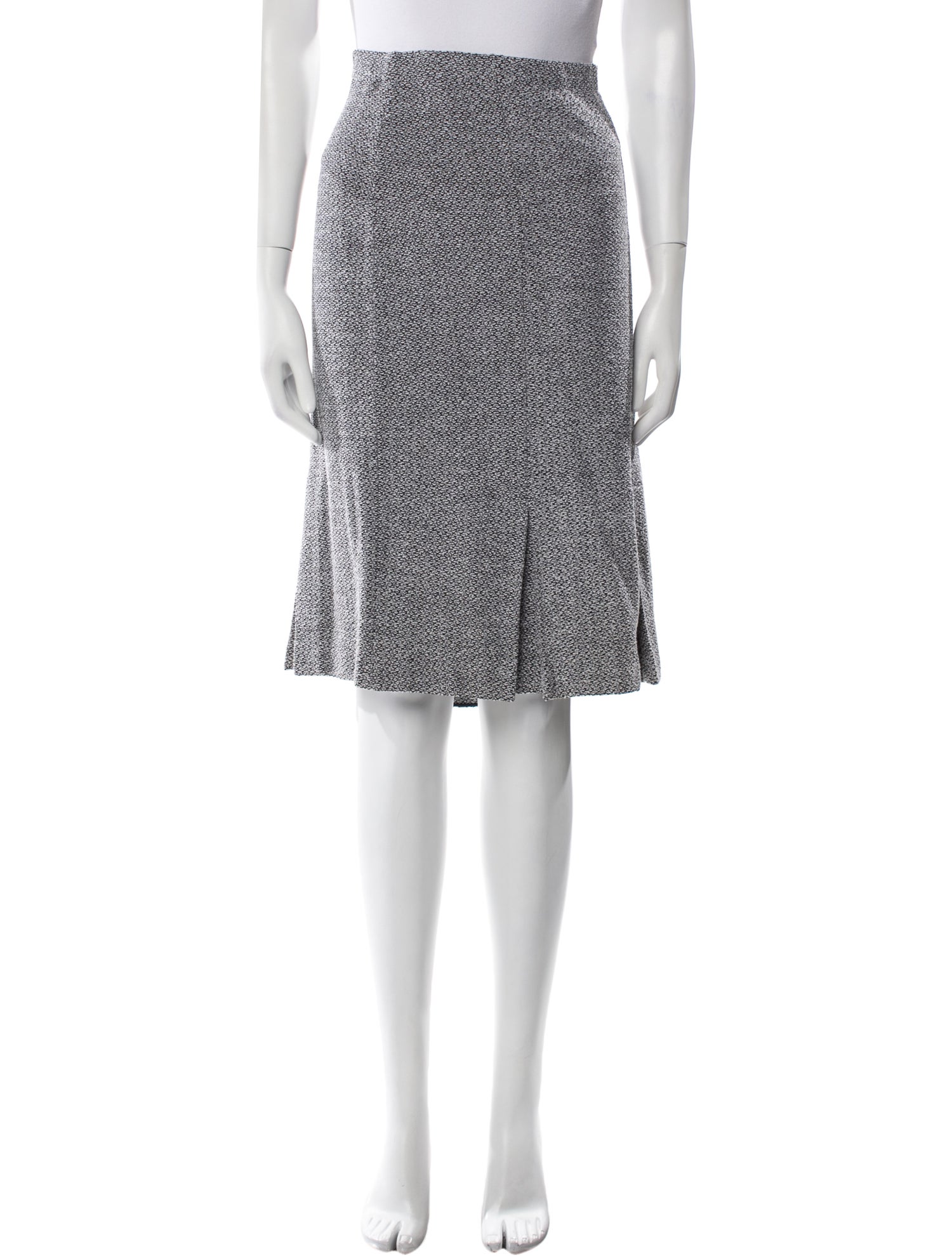 St. John Collection Wool Knee-Length Skirt w/ Tags