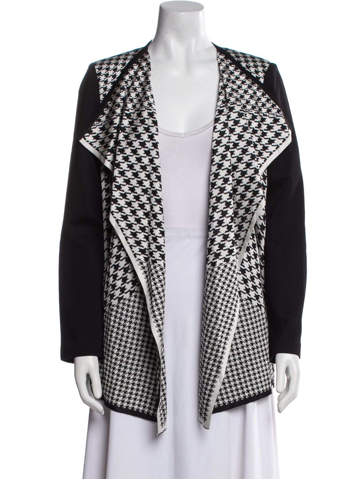 St. John Collection Houndstooth Print Blazer