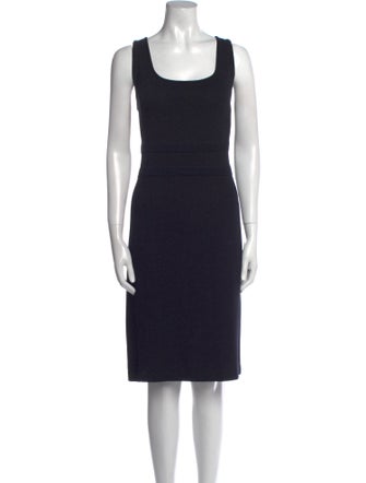 St. John Collection Scoop Neck Knee-Length Dress