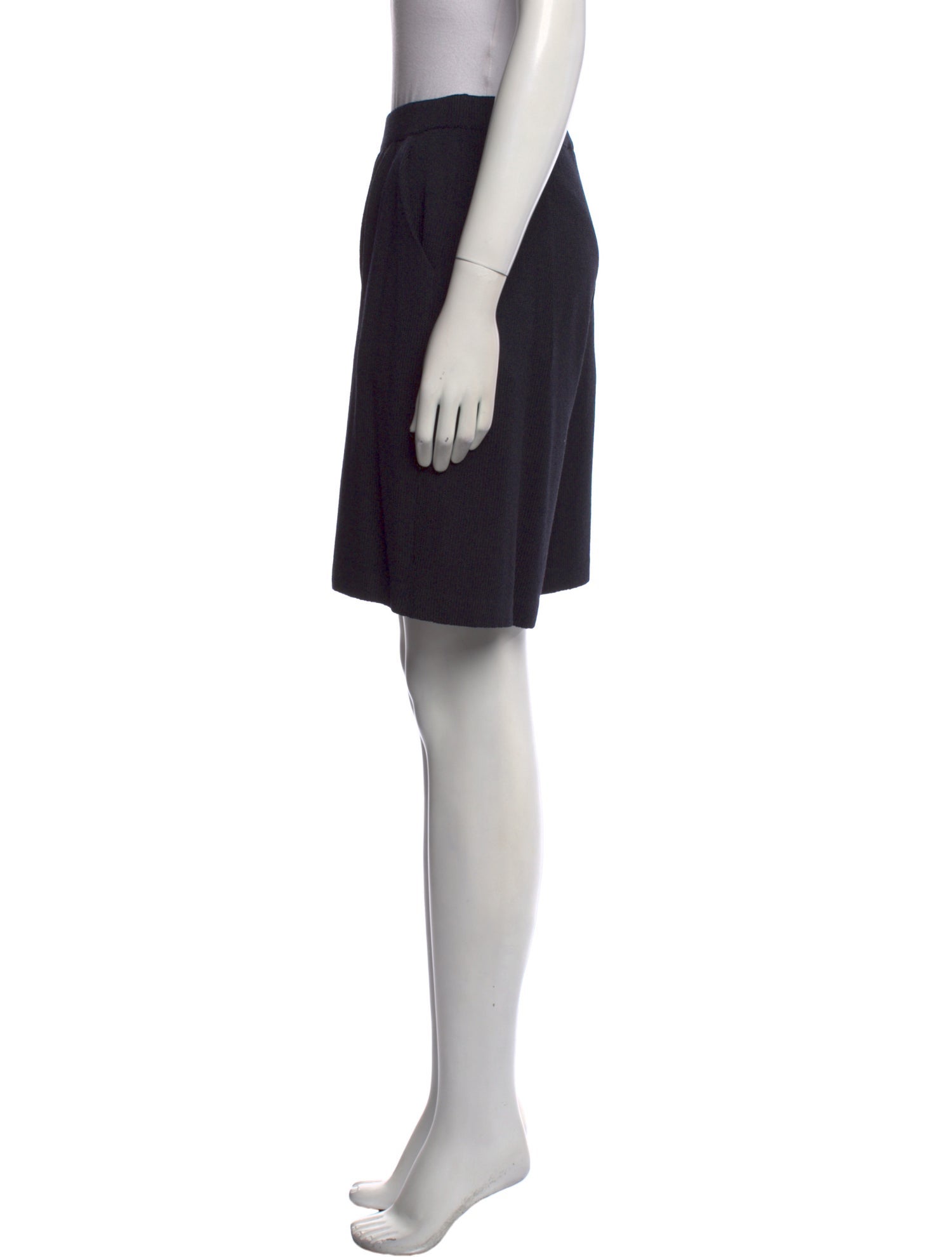 St. John Collection Wool Knee-Length Shorts