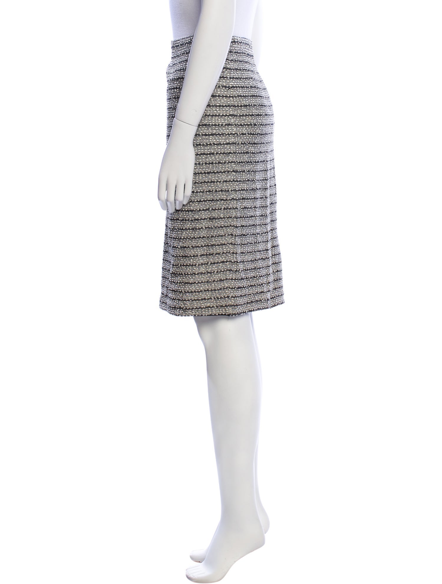 St. John Collection Tweed Pattern Knee-Length Skirt