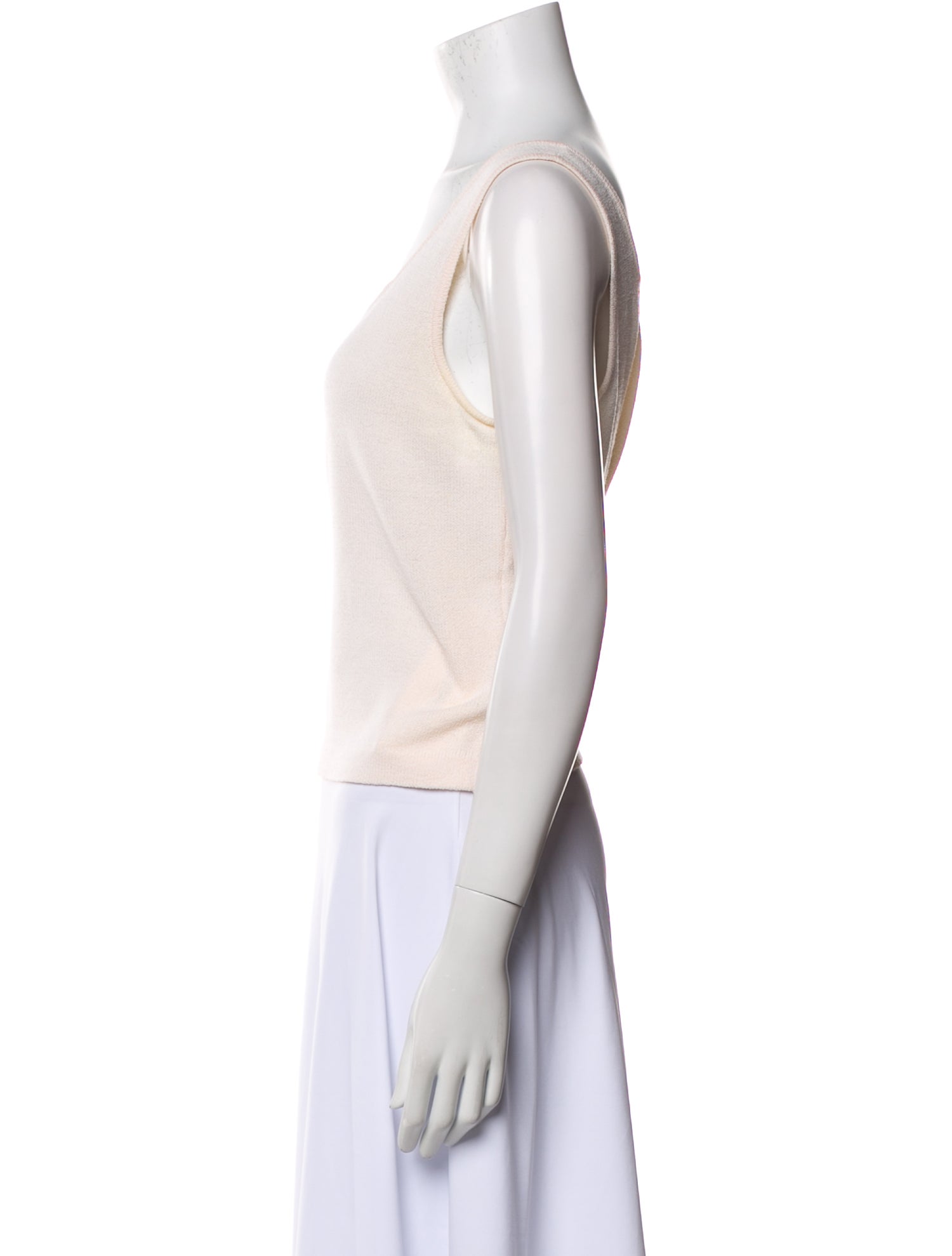 St. John Collection Wool Scoop Neck Top