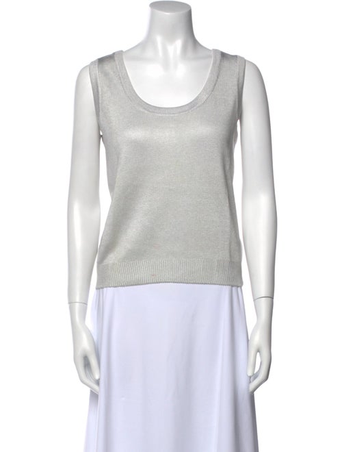St. John Collection Scoop Neck Sleeveless Top