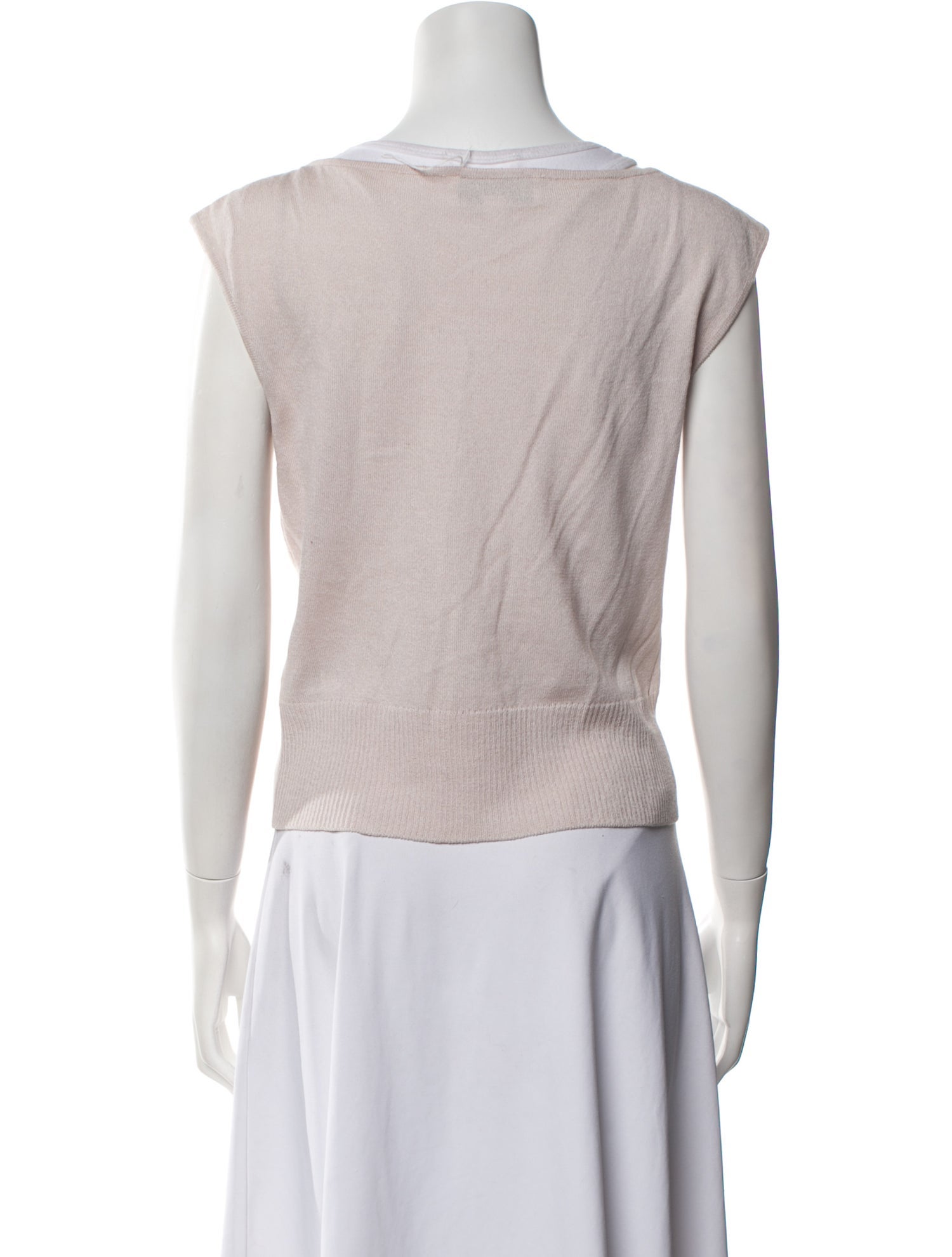 St. John Collection Bateau Neckline Sleeveless Top